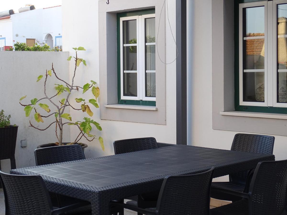 Casa Dos 2 Patios By Stay In Alentejo Вила-Нова-де-Мильфонт Экстерьер фото